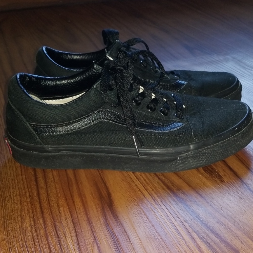 Black Vans